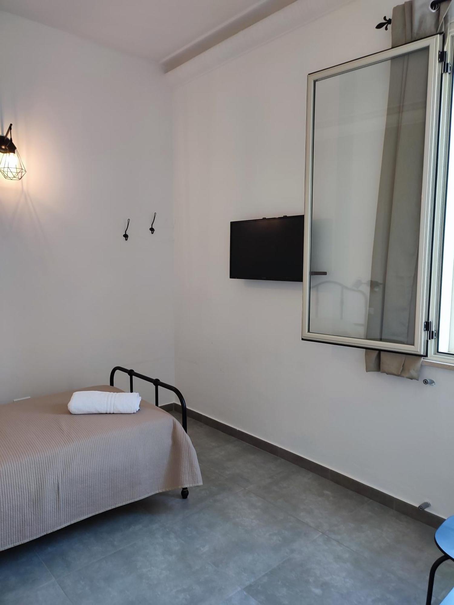 Inkantu B&B Terrasini Habitación foto
